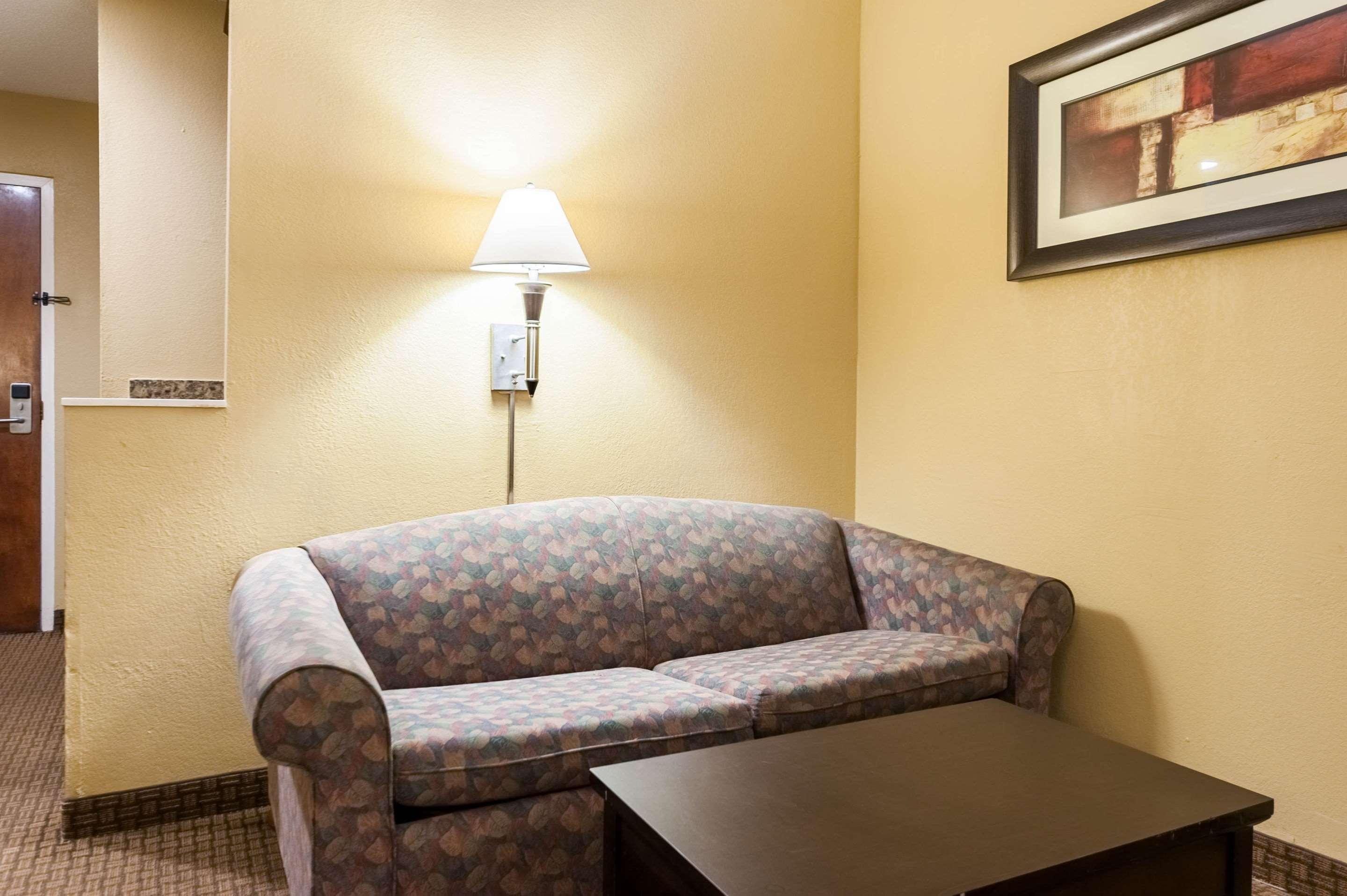 Quality Inn & Suites Lafayette Zewnętrze zdjęcie