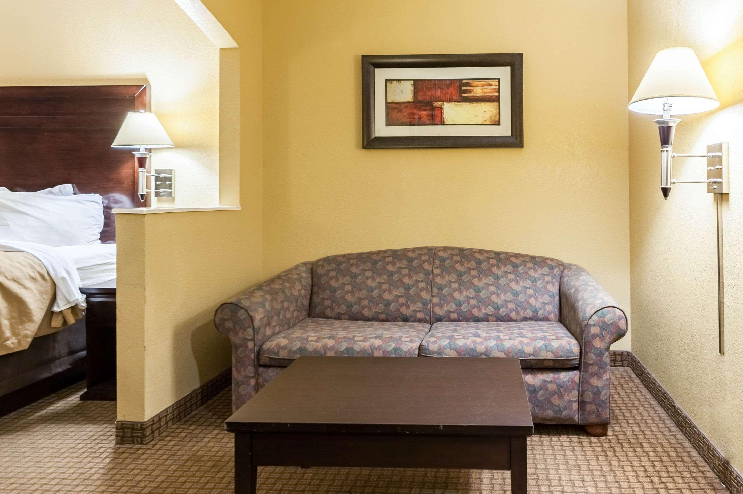 Quality Inn & Suites Lafayette Zewnętrze zdjęcie