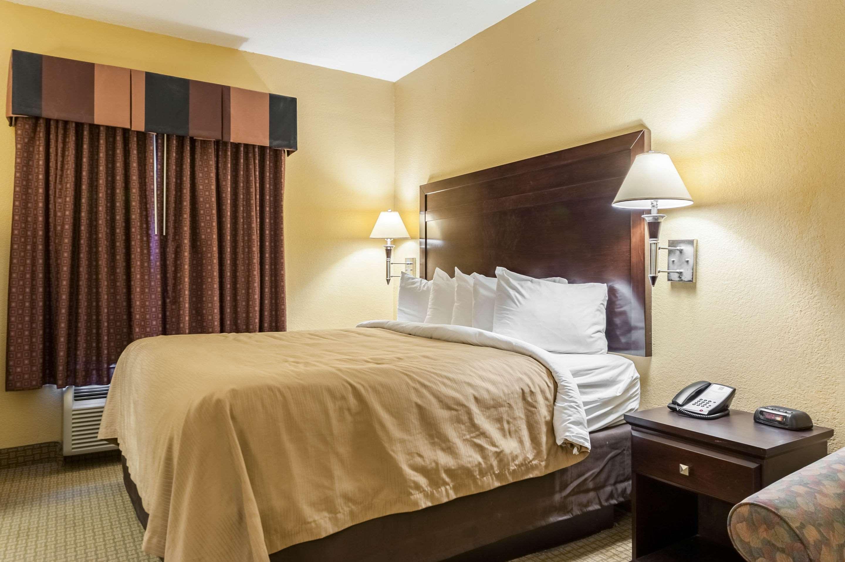 Quality Inn & Suites Lafayette Zewnętrze zdjęcie