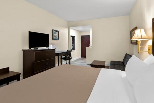 Quality Inn & Suites Lafayette Zewnętrze zdjęcie